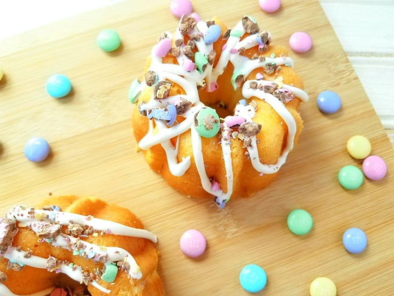 Easter Mini-Bundt Cakes